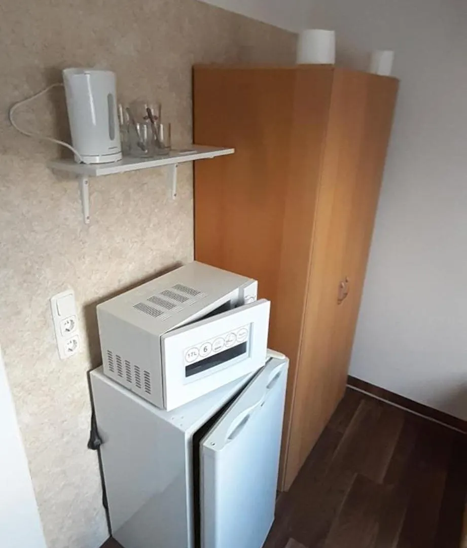 Low Budget Downtown Hostel Rooms & Apartments Munich Germany